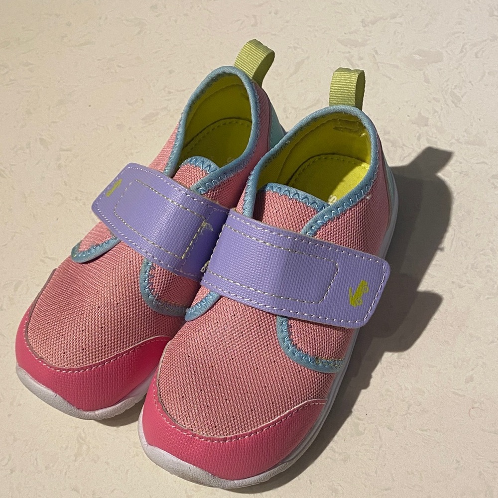 See Kai Run Pink and purple girls’ water shoes size 11